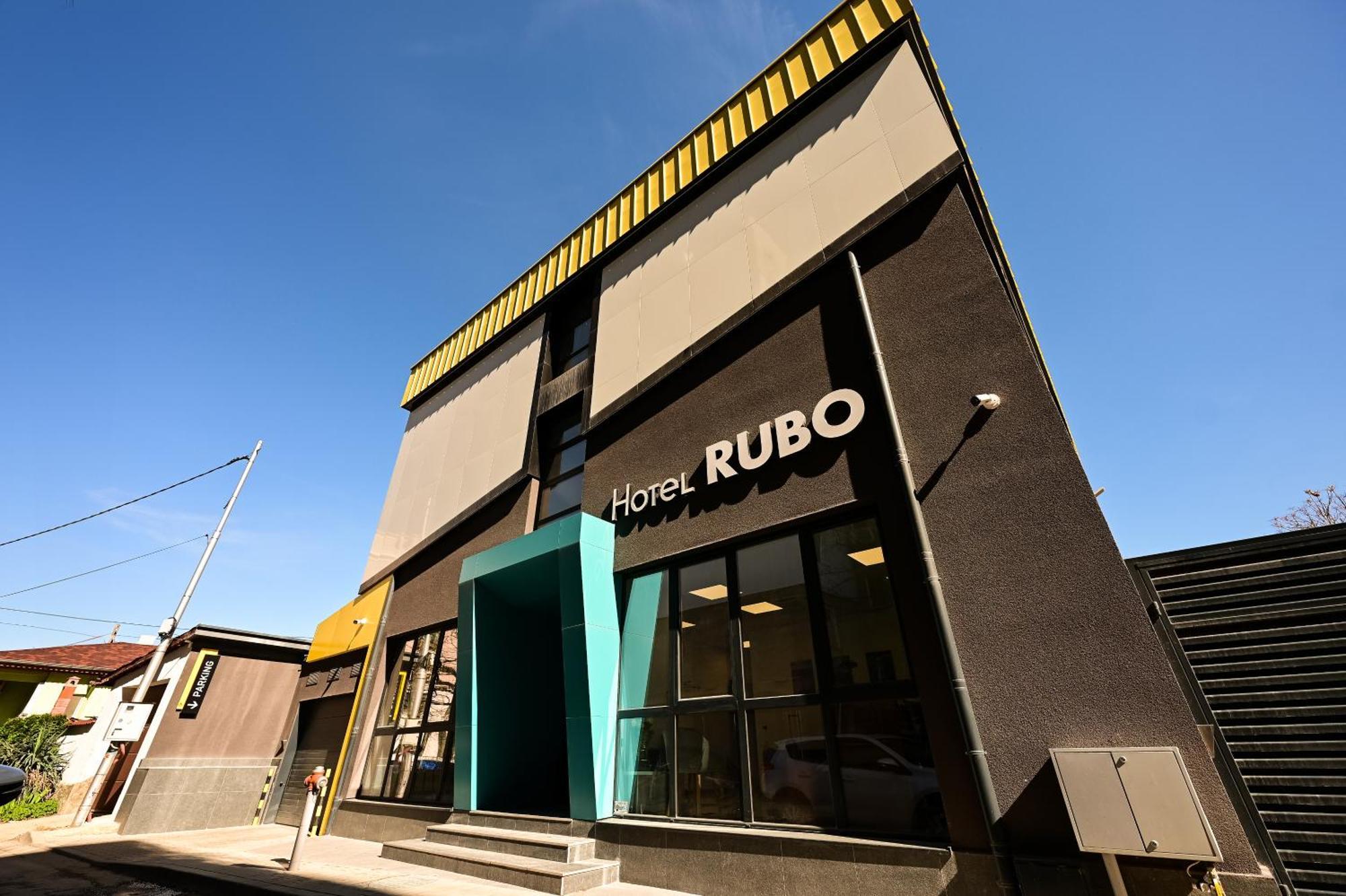 Rubo Hotel Shumen Bagian luar foto